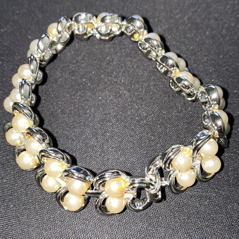 LISNER BRACELET PEARLS VINTAGE